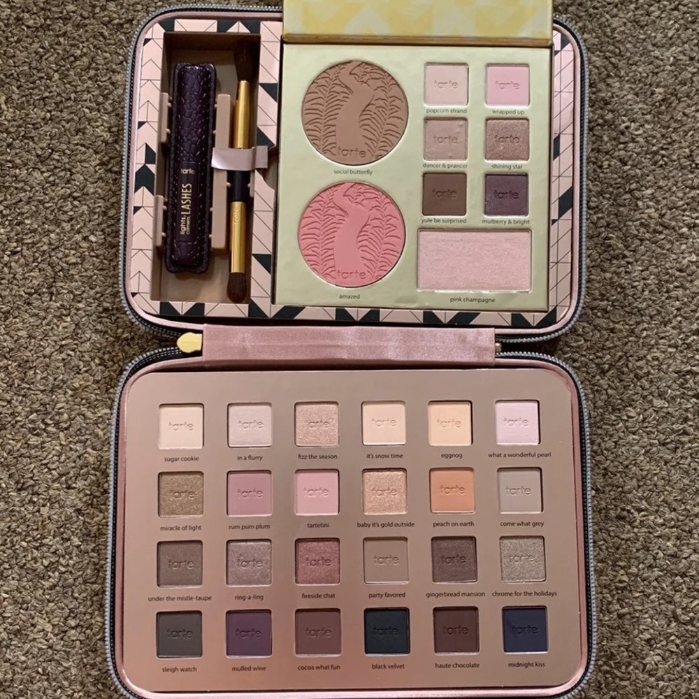 LIMITED EDITION Tarte Palette